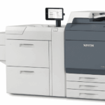 Presse De Production Xerox® Proficio™ Px300 Presse de production Xerox® Proficio™ PX300 côté et écran